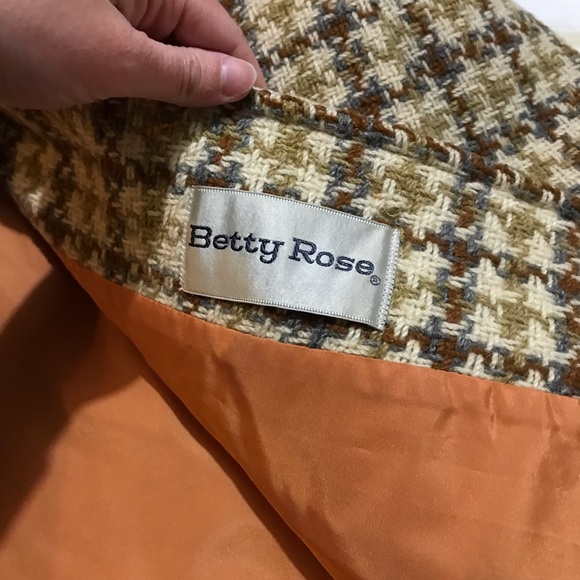 Do not buy on hold Vintage 1960s 1970s Betty Rose Plaid Tweed Coat - Picture 2 of 5